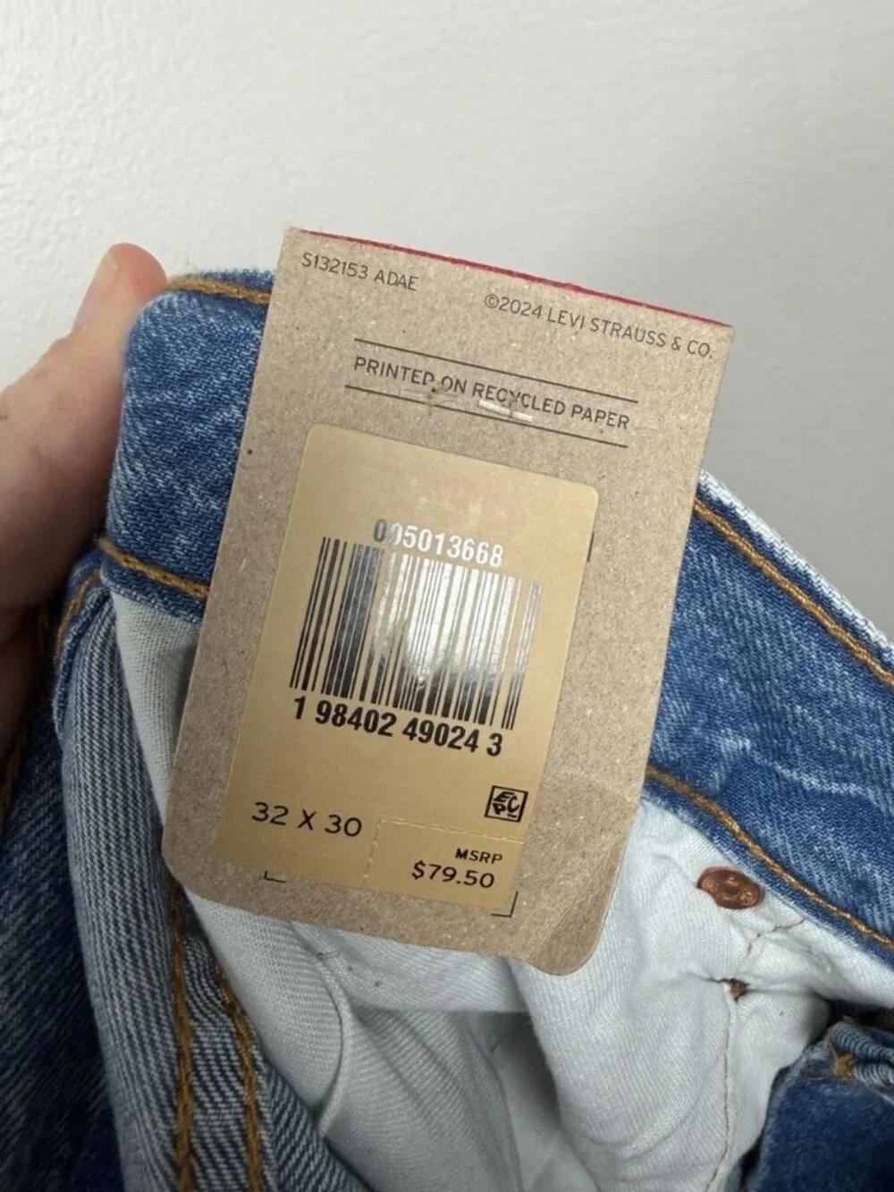 Levi's Men's 501 Original Straight Leg 32x30 Jeans Medium Wash NWT